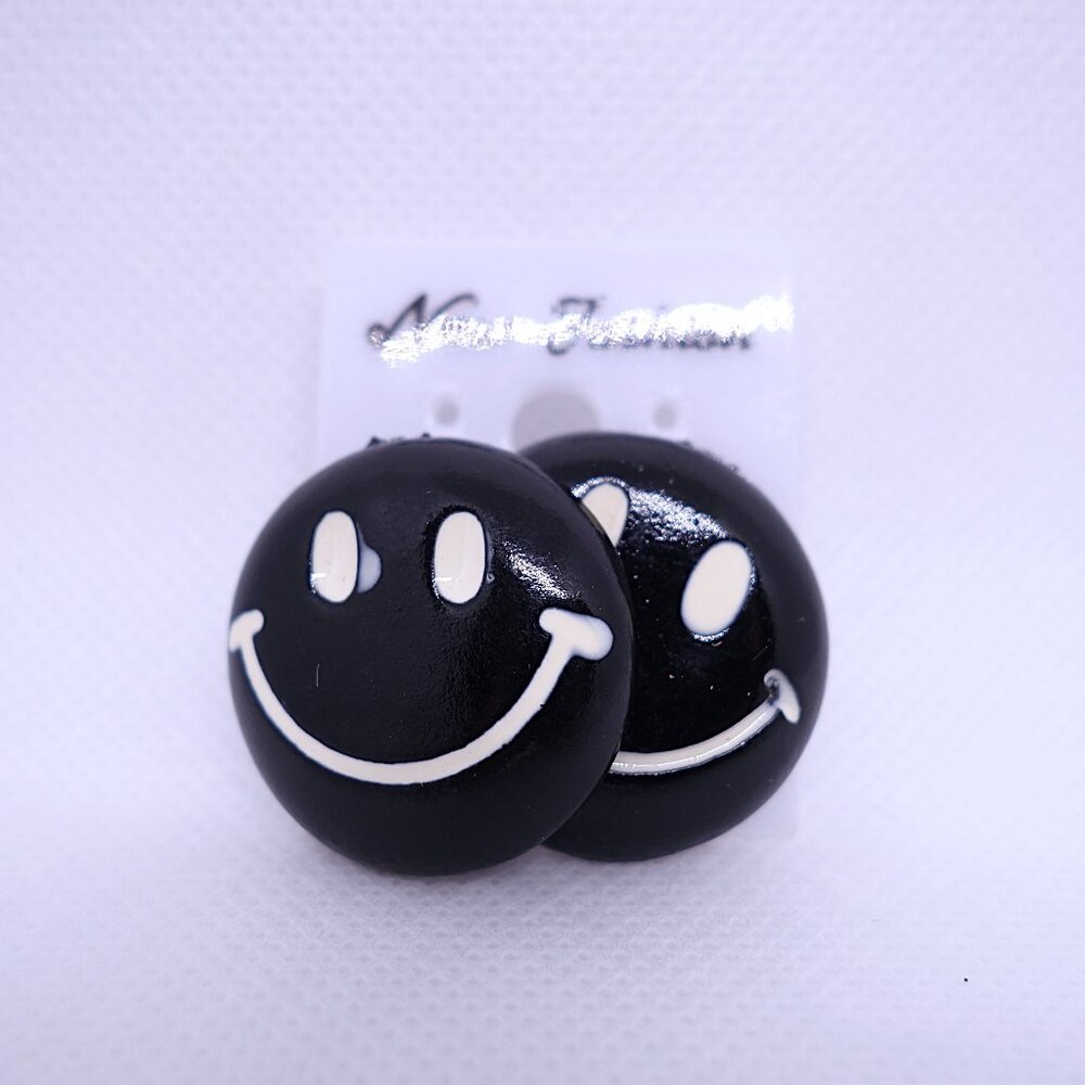 💎4/25💎NOS Vintage Retro 1980s Style Happy Emoji Button Pierced Stud Earrings
